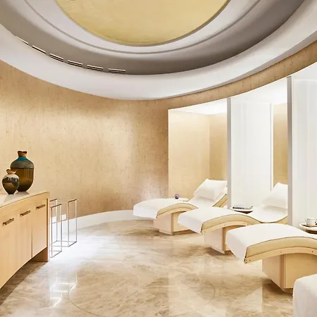 Four Seasons Hotel Madrid-3