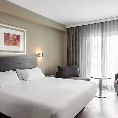 Mercure Madrid Centro-2