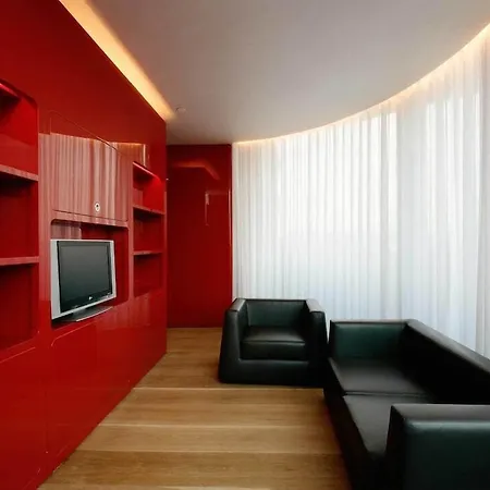Hotel Puerta America-2
